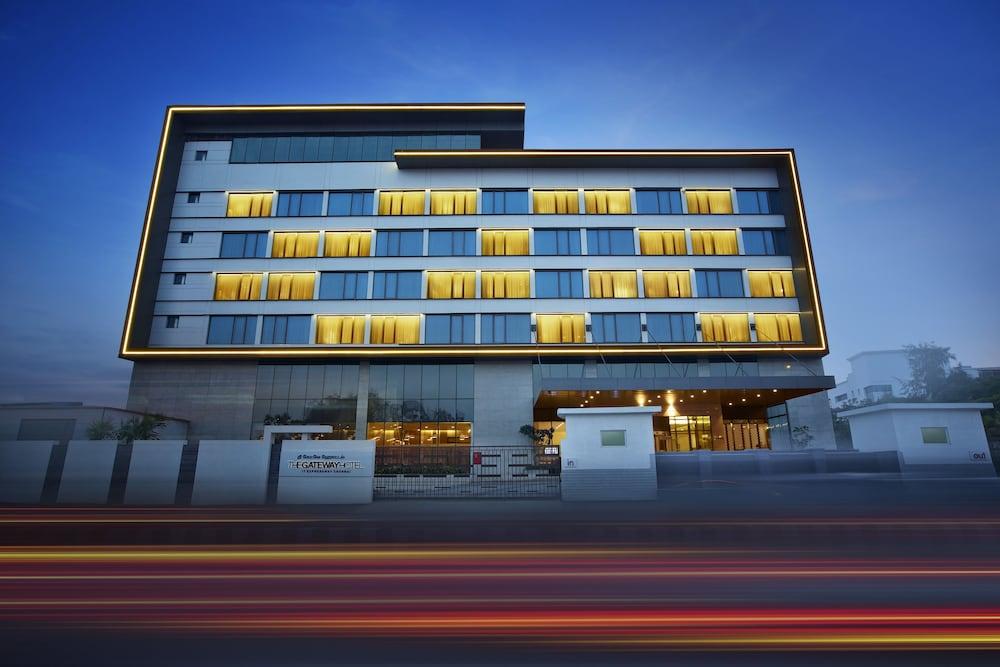 فندق شينايفي  فندق ذا جيتاواي آي تي إكسبريسواي المظهر الخارجي الصورة
